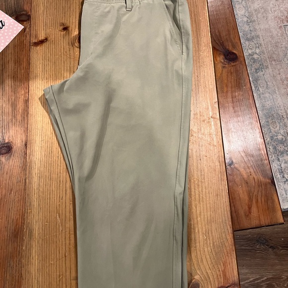 Men's UA Drive Tapered Pants - Picture 1 of 3